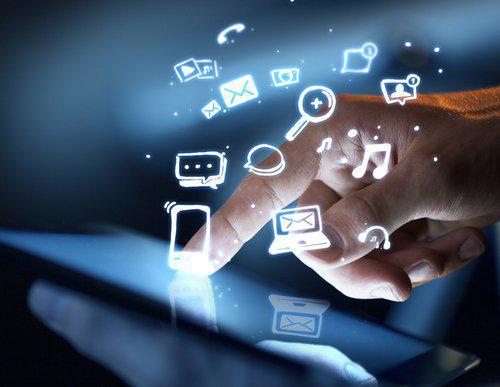 Social Media, Oversharing, and the Risk of Criminal Charges Wisconsin defense attorney, Wisconsin criminal lawyer, defendant rights