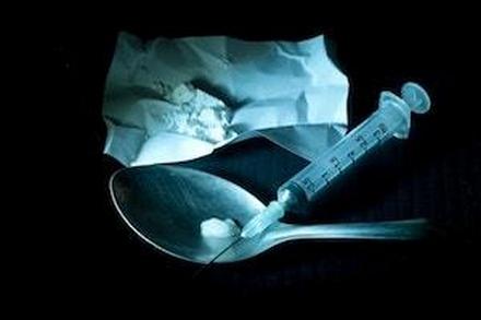 Milwaukee criminal defense attorneys, drug paraphernalia, drug paraphernalia possession, drug paraphernalia conviction, possession charges 